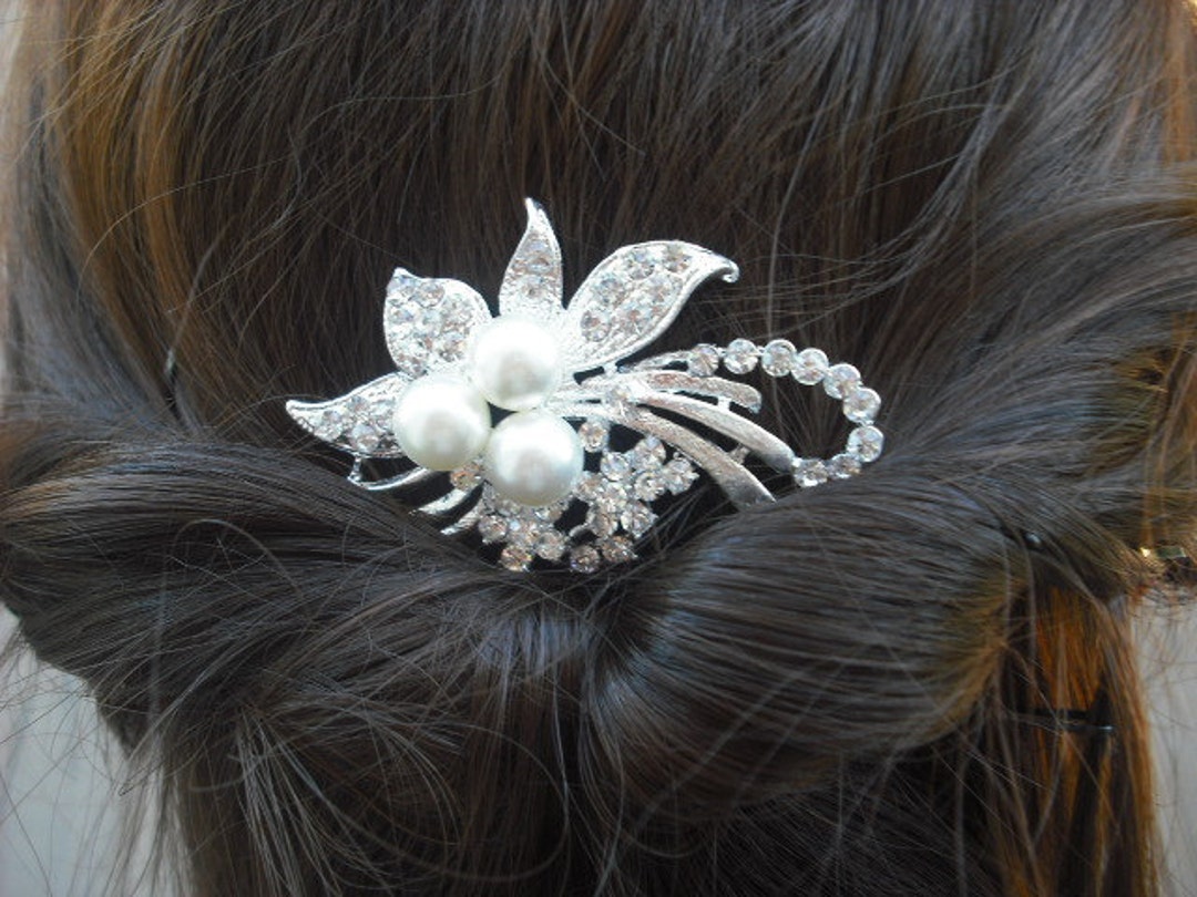 Bel Aire Bridal • Art Deco Rhinestone Hair Comb Art Deco Rhinestone Hair Comb: Bridal Wedding Hair Accessory  main image 2