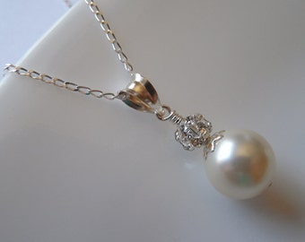 Bridal Necklace, Bridesmaids Necklace, Rhinestone Crystal and Swarovski Round Pearl Necklace, Vintage Style Bridal Necklace, Weddng Jewelry
