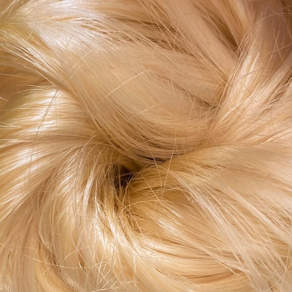 Cheveux de poupée Saran blonde Tu Tone pour le réenracinement