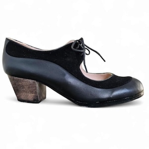 Flamenco Shoes Professionals brand new Angelito black leather  short heel