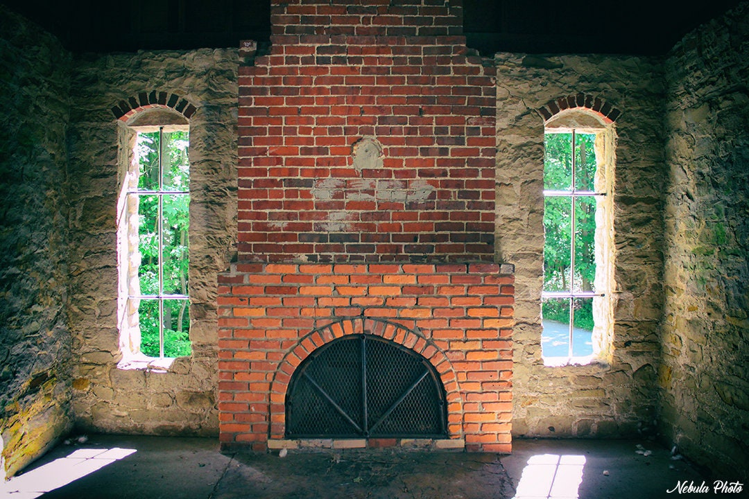 Chimenea de ladrillo dentro de la impresión de fotografía del | Etsy