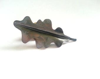 Oak leaf copper pin badge tie tack