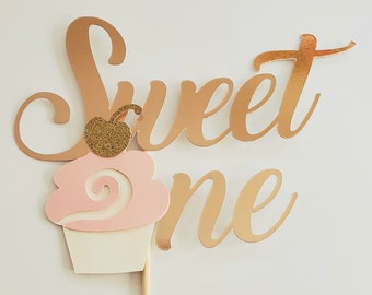 Sweet One Cake Topper. Cupcake Cake Topper. Smash Cake Topper. Cupcake Party Theme. Cupcake Birthday Party.