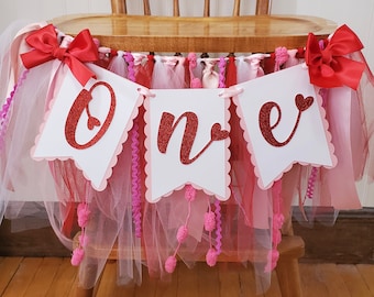 Valentines High Chair Banner. Heart ONE banner.  Valentine&#39;s Day banner. First Birthday Garland. Party decorations. Tulle and Ribbon. Photo