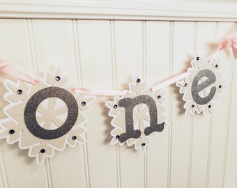 Winter ONEderland high chair banner. ONE snowflake banner. Glitter Snowflake Garland. Custom Colors.