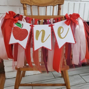 Apple High Chair Banner. ONE banner.  Red Apple Garland. Apple party decorations. Apple of my eye Theme. Fully Assembled.