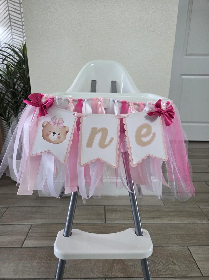 Baby Bear High Chair Banner: First Birthday Party Decor image 3