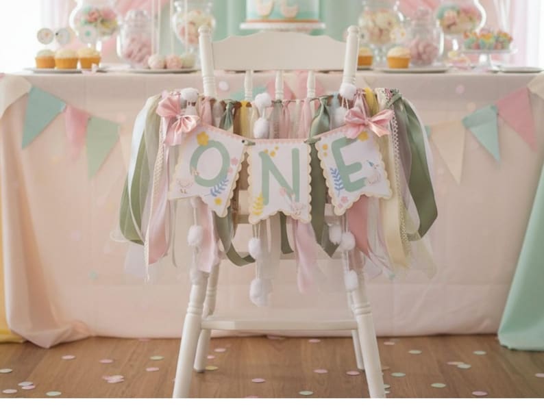 ふざけたグースのハイチェアバナー：1歳の誕生日パーティーのデコレーション 画像 6