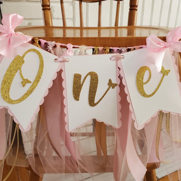 Butterfly High Chair Banner. Butterfly ONE banner. Butterfly First Birthday banner.  Birthday Garland. Party decorations. Tulle and Ribbon.