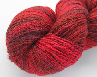 KAUNI Estonian Artistic Wool Yarn Red 8/2, Art Yarn for Knitting, Crochet, Gradient Wool