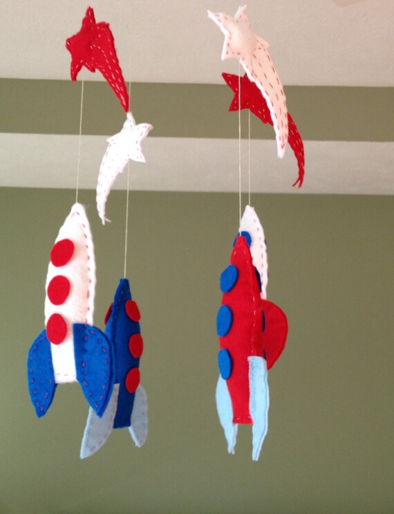 Items similar to Felt Baby Boy Mobile Rockets Spaceship Nursery Gift