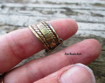 Brass Stack Ring Set 5 Rings Attached Brass Band 2 Hand Twisted 1 Thick 2 Thin Bands Rustic Tribal Style Size 8 Unisex