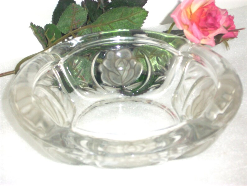 ETCHED ROSE Cut Glass Ashtray 1980 Vintage Home Decor Etsy