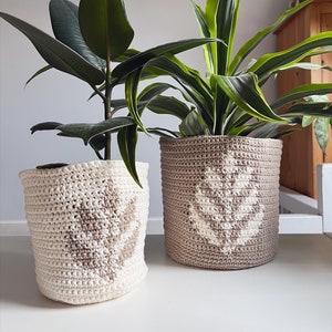 Fern Plant Pot covers crochet pattern. Crochet plant pot. Crochet home decor. Tapestry Intarsia crochet. Modern crochet pattern