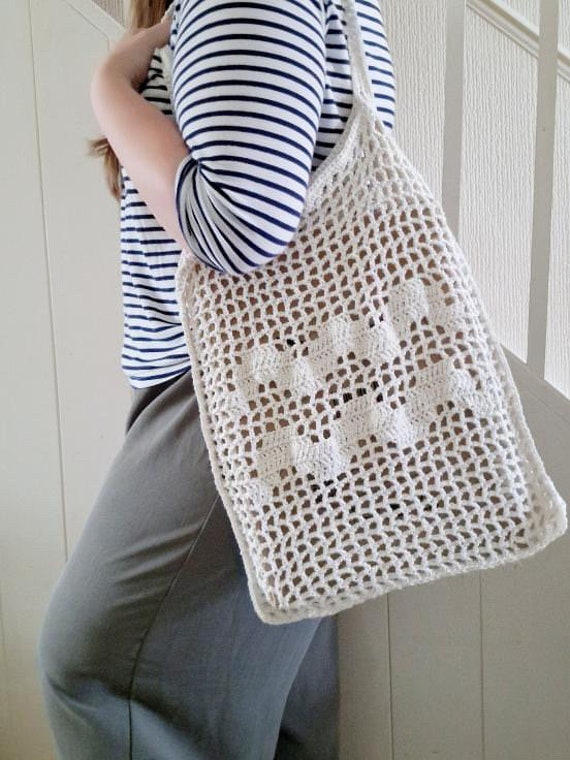 20 Modern Crochet Patterns for Your Wardrobe and Home 4 Crochet Tote Bag Crochet Bag Pattern Modern Crochet