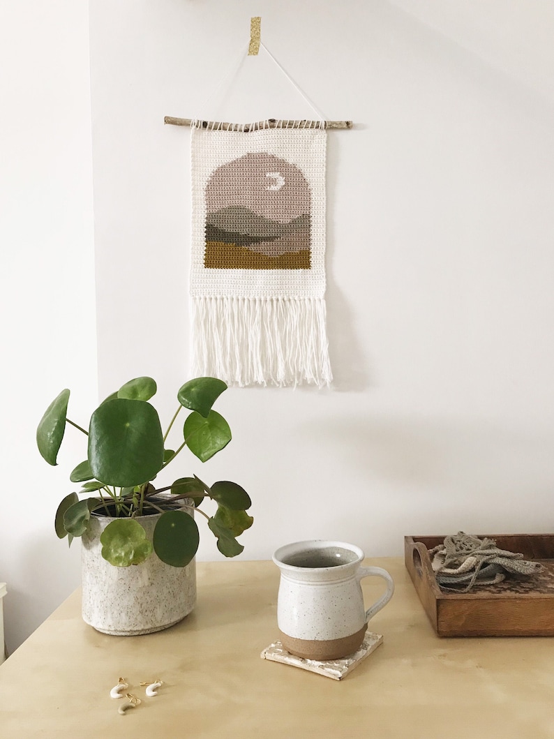 Moon Arch wall hanging crochet pattern. Crochet wall hanging. Crochet home decor. Tapestry crochet. Intarsia crochet. Modern crochet pattern zdjęcie 1