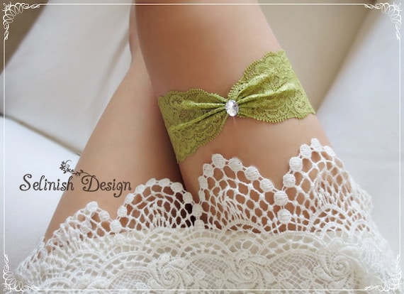 Bridal Green Garter Floral lace garter,Green Garter Set Wedding Garter Green,Bridal Garter Green,Rhinestone Garter,Wedding Green Garters