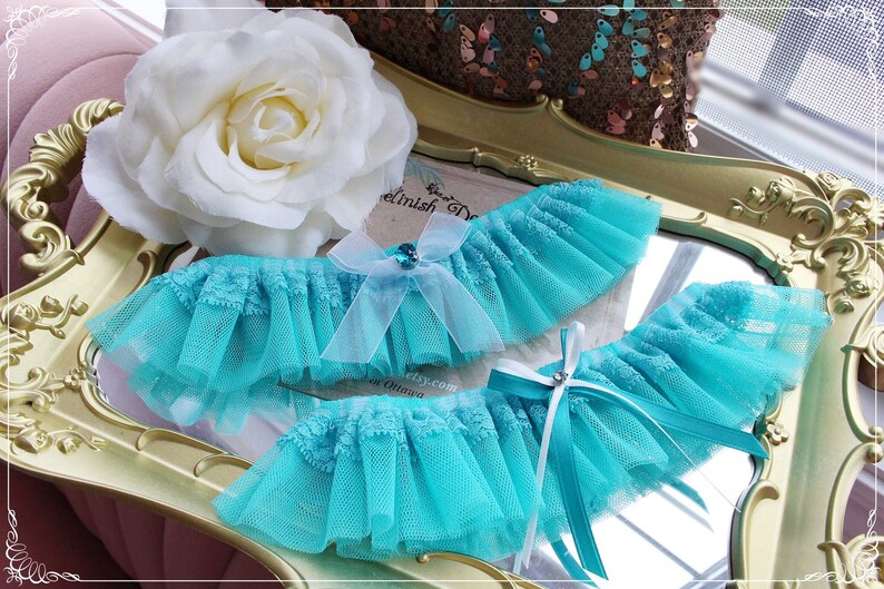 Teal Wedding Garter, Turquoise Wedding Garters, Bride Garter with bow, Beach wedding garter, peacock, lace wedding garter image 3