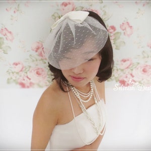 Short Mini Veil, Bridal Veil, lace veil, Bow Veil, Birdcage Veil with Bow, Bridal Birdcage Veil-V153dot image 2