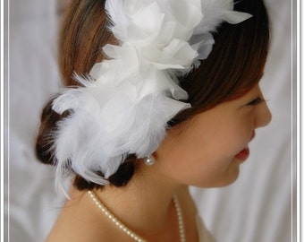 Bridal Feather Fascinator, Swan Headpiece, Bride Fascinator hats, Wedding Hair Piece, Feather Bridal Hair Clip, Feather Fascinator