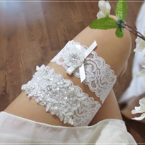 Wedding Garter Set, Lace Garter, Ivory Bridal Garter, Crystal Garter Set
