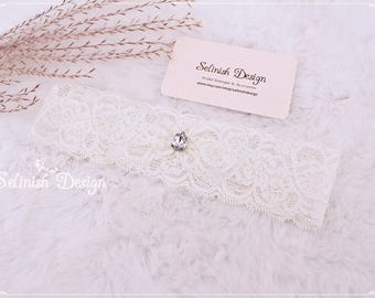 Ivory Wedding Garter, Garters for Bride, Lace Garter, soft white garter, Ivory Wedding, Bridal Garter, Garter Set - G2210ivory