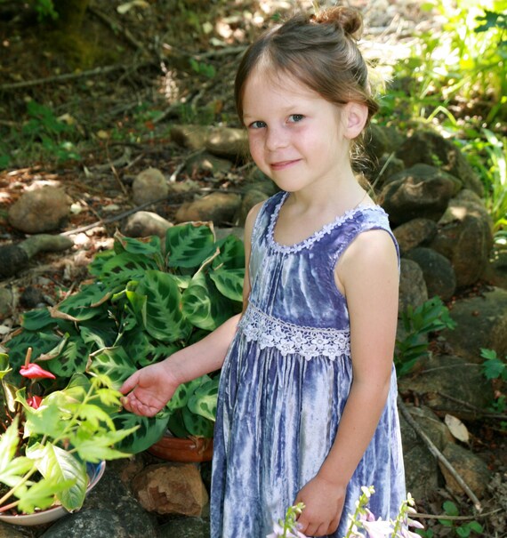 little girl green velvet dress