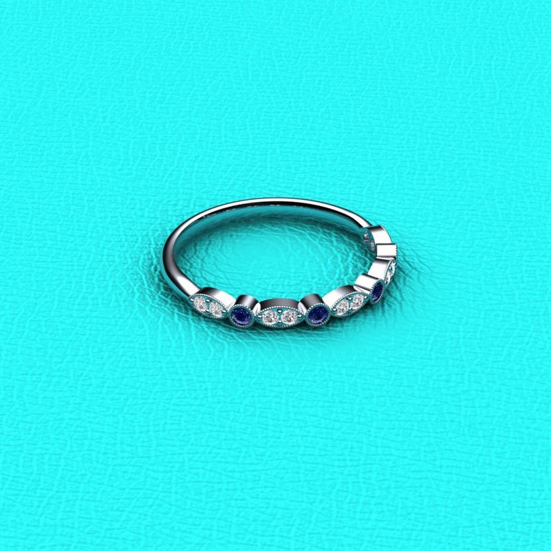 Sapphire and diamond ring image 4