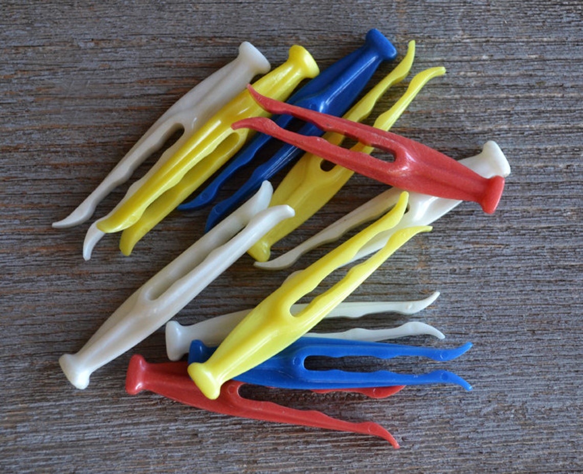 Vintage Colorful Plastic Clothespins Retro Clothespins Etsy