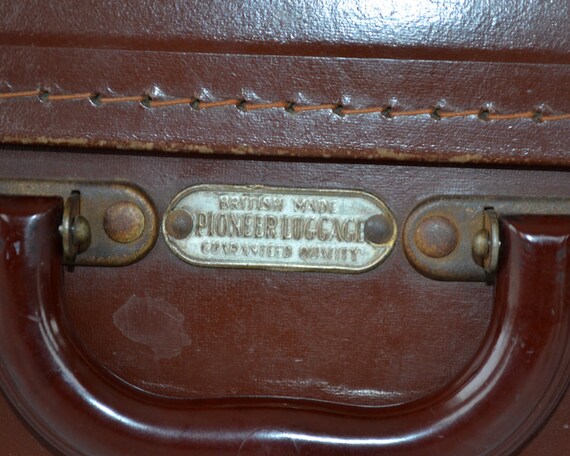 Antique British Made Pioneer Luggage Vintage Suitcase Lucite Handle Vintage Travel Brown Tweed Etsy Hong Kong