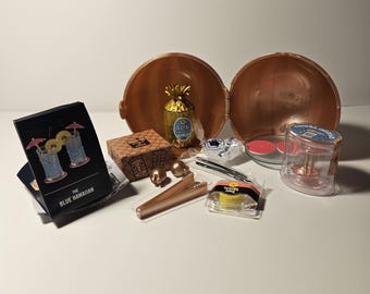 Miniverse HAPPY HOUR Drinks. Blue Hawaiian.