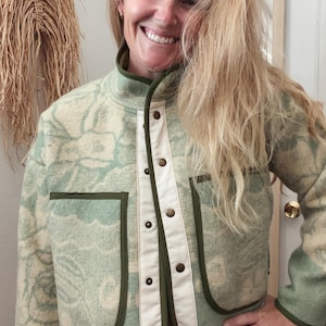Wool Vintage Jacket - Green - 100% Wool - Blanket turned Jacket - One of a kind