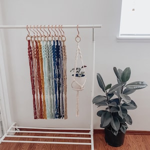Macrame Plant hanger Spiral - Plant Holder- Plant Hanger - Macrame Decor - Wall Art - Wall Decor - White - Mustard - Grey - Oatmeal brown