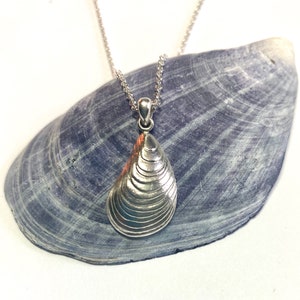 Mussel Shell Pendant in Sterling Silver