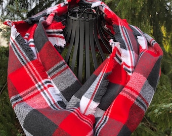 Mommy and Me Scarf Christmas Scarf Red Black and White Plaid Scarf Ladies Plaid Scarf Girls Plaid Scarf Ladies Plaid Flannel Scarf