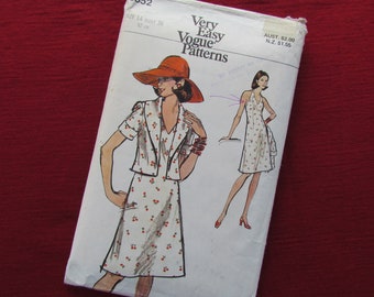 Vintage Size 36 Inch Bust, Halter Sundress with Jacket - Late Seventies Sewing Pattern, Vogue No 8852