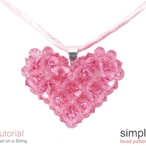 Pode incluir: Colar com pingente de coração de contas rosa em um cordão rosa. Tutorial: Coração em uma corda. simple bead patterns.