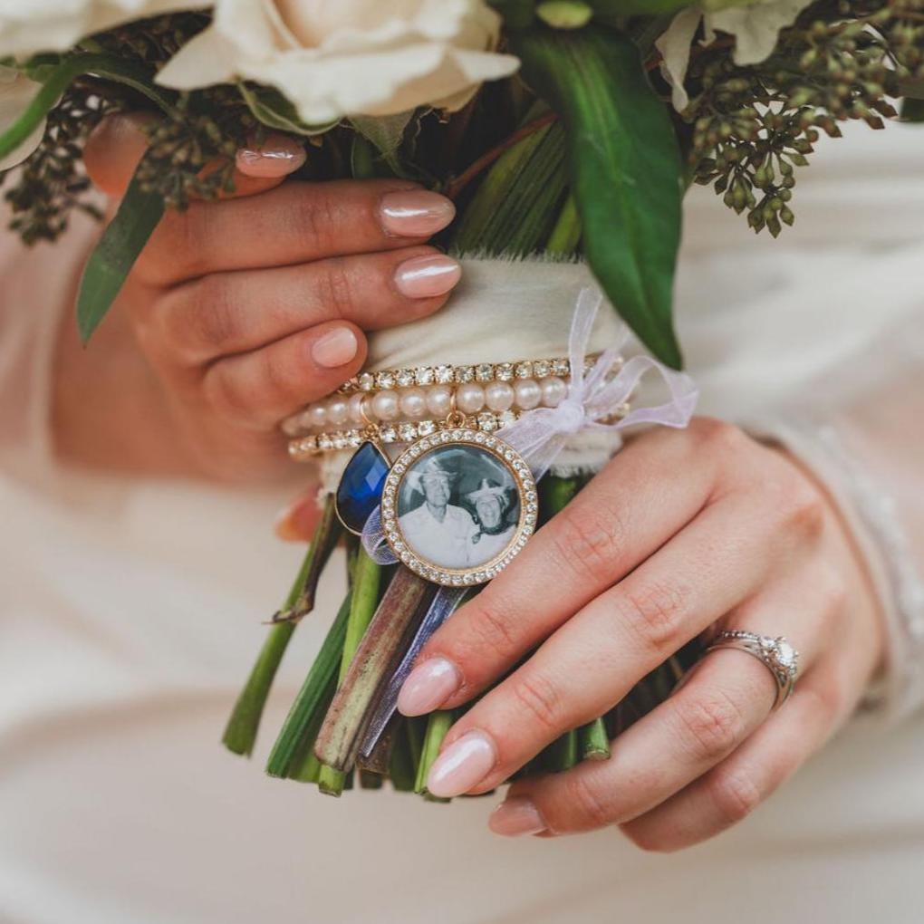 Gold Memorial Bouquet Charm