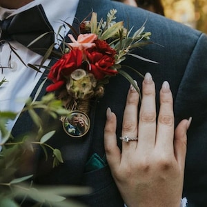 Charm photo bouquet de mariage, épinglette commémorative, boutonnière du marié, breloque bouquet de mariée, breloque commémorative de mariage, bronze, argent ou or image 7