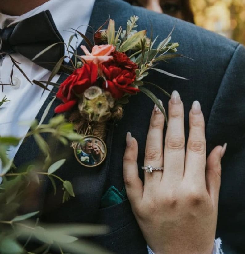 Wedding Bouquet Photo Charm, Memorial Pin, Groom Boutonniere, Bridal Bouquet Charm, Wedding Memorial Charm, Bronze, Silver or Gold image 7