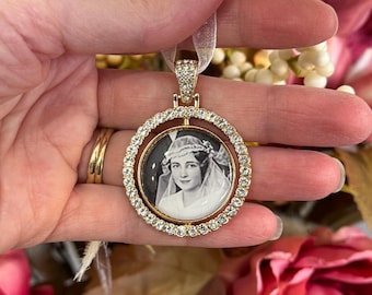 Rhinestone Bridal Bouquet Photo Charm: Memorial Wedding Keepsake