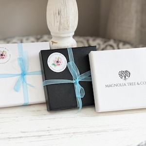 Belle boîte-cadeau souvenir et insertion de carte personnalisée en option | Module complémentaire pour les articles de la boutique uniquement