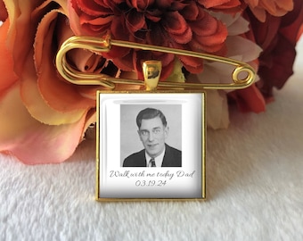 Boutonniere Photo Charm, Memorial Pin, Groom Boutonniere Pin, Bridal Bouquet Charm, Wedding Bouquet Memorial Charm, Custom Wording, Gold