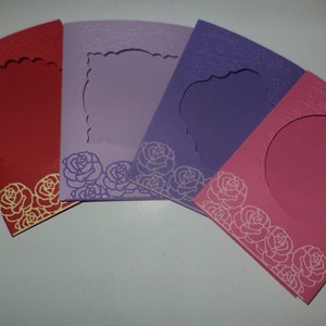 Ces cartes d'essai de Pâques ont une ouverture différente de chaque couleur que vous choisissez Idéal pour ce petit message spécial au point de croix