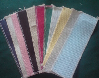 12 Segnalibri EXTRA LARGE Aida da 14 ct, dimensioni minime 7,6 x 20,3 cm Tutti i colori disponibili