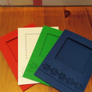 NUOVO COLORE AGGIUNTO Queste sono carte pieghevoli a prova, puoi scegliere il colore. Ideali per quel piccolo messaggio speciale a punto croce.