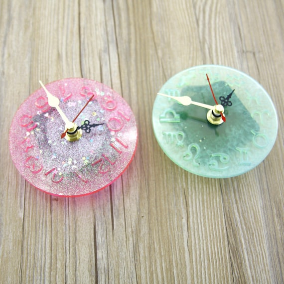 時計シリコンモールド　DIY壁掛け時計エポキシ樹脂モールド花時計 エポキシ時計。ハンドメイド。3D Olycraft60pcs時計樹脂型ローマ数字