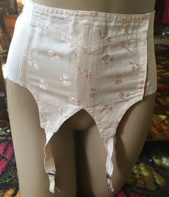 deep garter belt boned waist clincher girdle burle