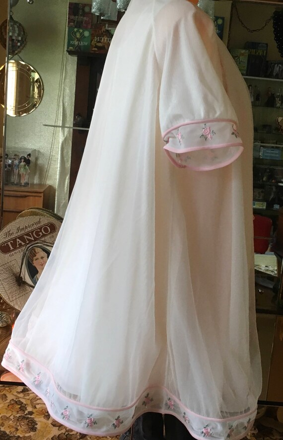 Vintage 60’s st michael nylon peignoir set burlesq