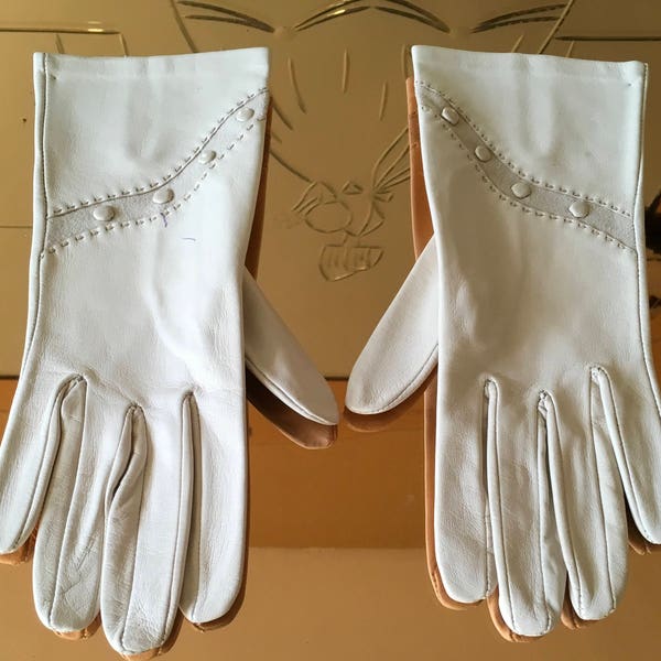 Vintage Cream   ladies  Kid leather gloves burlesque